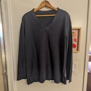 Tommy Hilfiger V Neck Long Sleeve Sweater Split Hem Navy